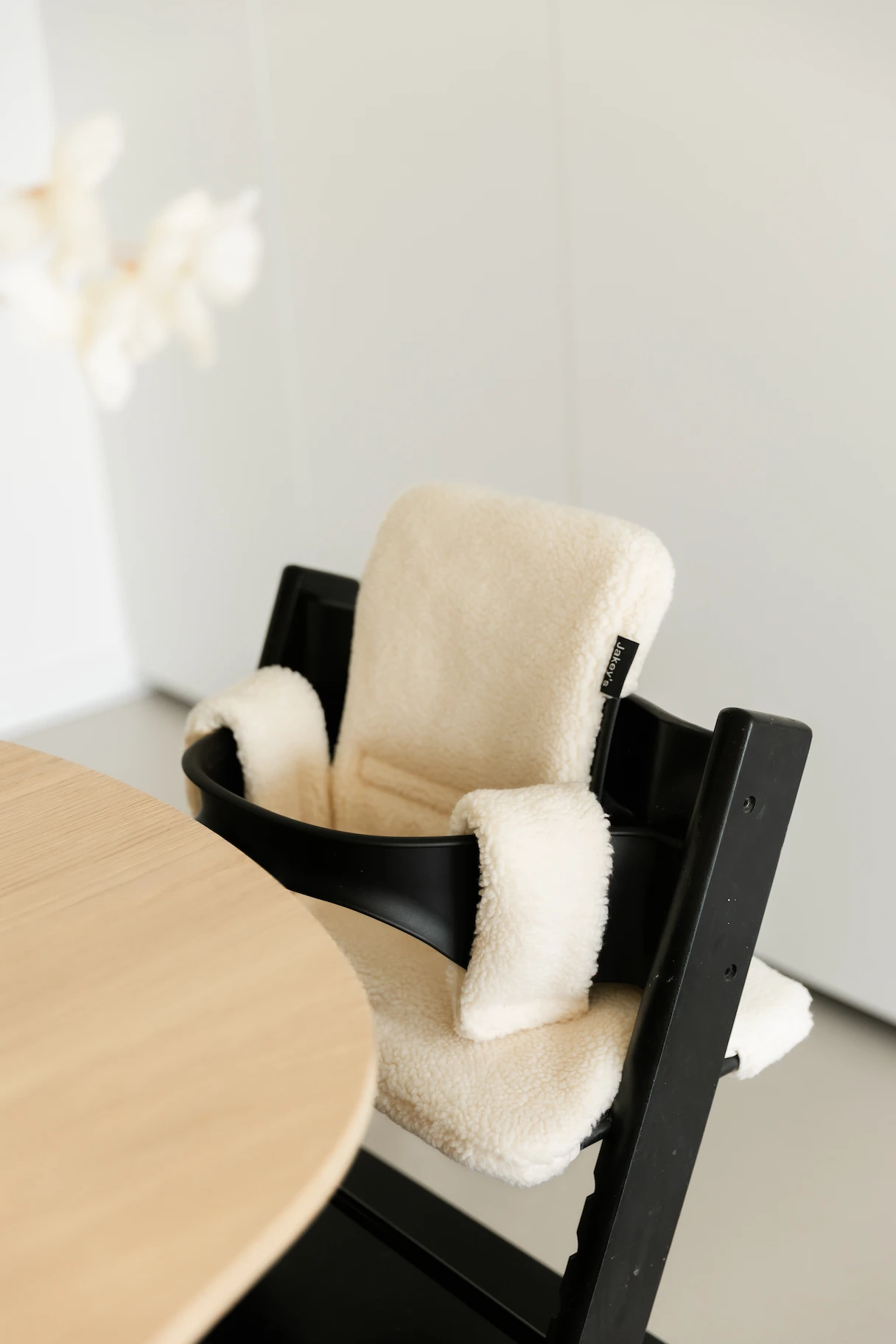 AL1A1309-2 Stoelverkleiner Tripp Trapp in beige teddy fleece